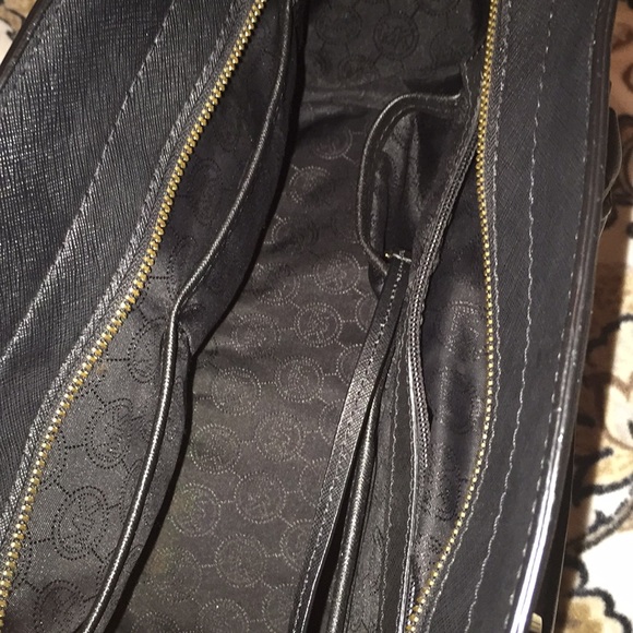 Purse - Picture 4 of 6